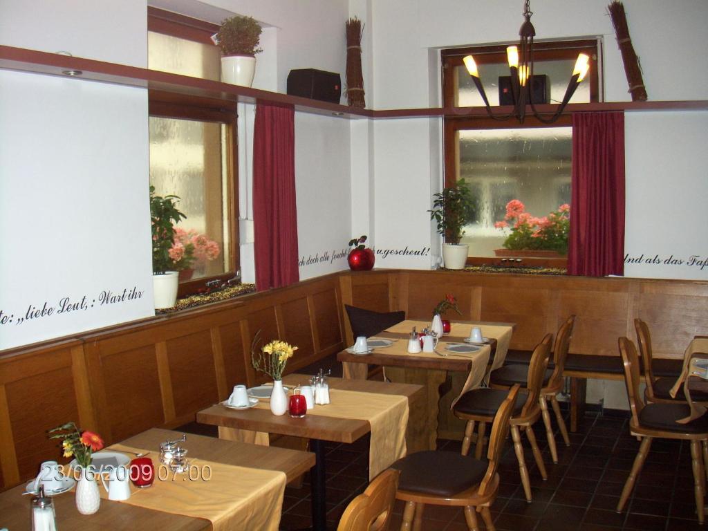 Hotel Scheffelhof Waldkirch Exteriör bild